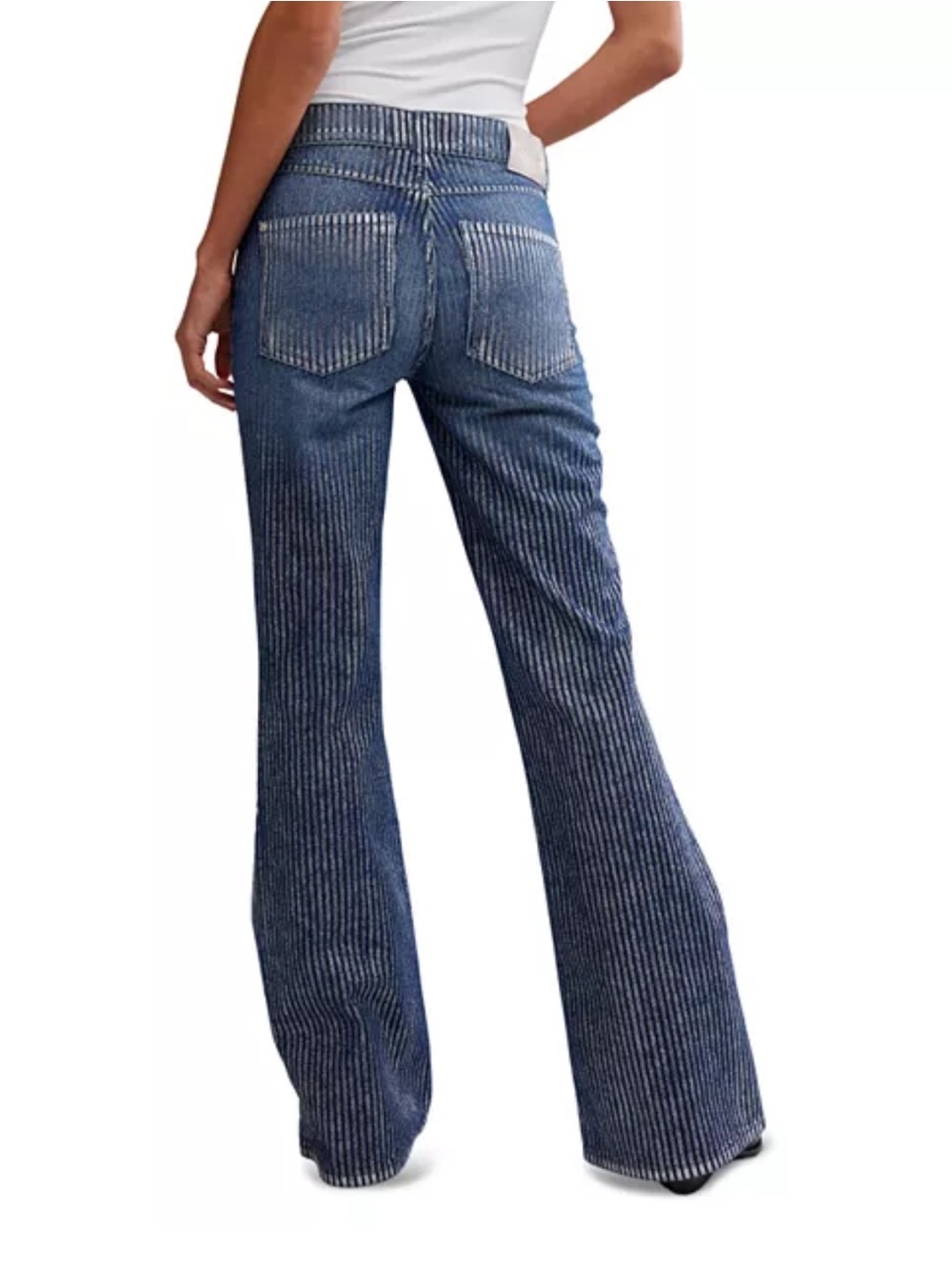 NWOT We The Free West Coast Relaxed Metallic Flare Jeans 28” - Picture 2 of 16